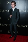 Эндрю Гарфилд (Andrew Garfield) 'Silence' Premiere at Directors Guild Of America in Los Angeles, 05.01.2017 (110xHQ) 1031d3525942062
