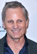 Вигго Мортенсен (Viggo Mortensen) BAFTA LA Tea Party at The Four Seasons Hotel in Beverly Hills, 07.01.2017 (16xHQ) 8349c4525973340