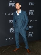 Том Харди (Tom Hardy) 'Taboo' premiere at DGA Theater in Los Angeles, 09.01.2017 (96xHQ) 1b8bfa525985146