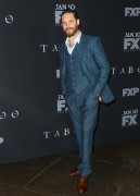 Том Харди (Tom Hardy) 'Taboo' premiere at DGA Theater in Los Angeles, 09.01.2017 (96xHQ) 29dafc525985290