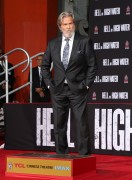 Джефф Бриджес (Jeff Bridges) Attends his own hand and footprints ceremony at TCL Chinese Theater in Los Angeles, 06.01.2017 (189xHQ) 89a582525982004