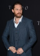 Том Харди (Tom Hardy) 'Taboo' premiere at DGA Theater in Los Angeles, 09.01.2017 (96xHQ) B66afd525983697