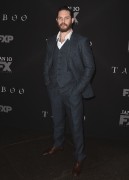 Том Харди (Tom Hardy) 'Taboo' premiere at DGA Theater in Los Angeles, 09.01.2017 (96xHQ) C8188e525984333
