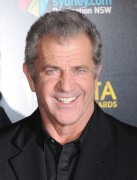 Мел Гибсон (Mel Gibson) AACTA International Awards in Hollywood, 06.01.2017 (25xHQ) C8e823525983671