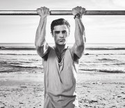 Зак Эфрон (Zac Efron) Men’s Fitness Magazine Photoshoot 2016 (8xMQ) A19c13525994385