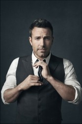 Бен Аффлек (Ben Affleck) Sam Jones for Entertainment Weekly, December 2012 - 1xHQ 2ff0de526155230