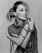 Кайли Миноуг (Kylie Minogue) промо фото для рекламы Adidas (2002) (5xHQ) F261e9526534103