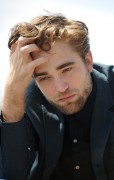 Роберт Паттинсон (Robert Pattinson) промо фотосессия 'Breaking Dawn - Part 2' в Сидней, 22.10.12 (62xHQ) 221ea6526929760