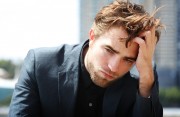 Роберт Паттинсон (Robert Pattinson) промо фотосессия 'Breaking Dawn - Part 2' в Сидней, 22.10.12 (62xHQ) 2ce3d7526929980
