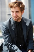 Роберт Паттинсон (Robert Pattinson) промо фотосессия 'Breaking Dawn - Part 2' в Сидней, 22.10.12 (62xHQ) 9ed441526929816