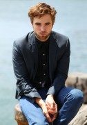 Роберт Паттинсон (Robert Pattinson) промо фотосессия 'Breaking Dawn - Part 2' в Сидней, 22.10.12 (62xHQ) D3b267526929790