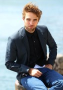 Роберт Паттинсон (Robert Pattinson) промо фотосессия 'Breaking Dawn - Part 2' в Сидней, 22.10.12 (62xHQ) 6a18ee526930063