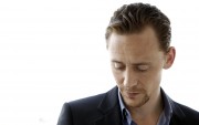 Том Хиддлстон (Tom Hiddleston) фото Matt Sayles, 2012 (9хHQ) De704e526931085