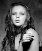 Эмбер Тэмблин (Amber Tamblyn) Justin Kase Photoshoot (8xHQ) 32d62e527111935