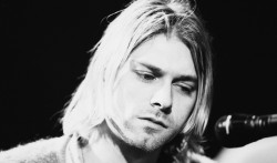 NIRVANA (Kurt Cobain) 7a705a527251532