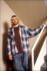 NIRVANA (Kurt Cobain) 484513527840315