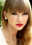 Тейлор Свифт (Taylor Swift) Matt Sayles portraits in Beverly Hills, 17.10.2012 (13xHQ) E9a0f7527896089