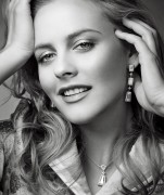 Алисия Сильверстоун (Alicia Silverstone) Ocean Drive Photoshoot (4xHQ) B17754527926825