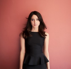 Обри Плаза (Aubrey Plaza) фотосессия - 2xHQ 6f337e527930574