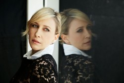 Вера Фармига (Vera Farmiga) James Acomb photoshoot (1xHQ) C4e909527930679