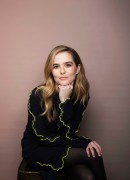   Зои Дойч (Zoey Deutch) "Before I Fall" Photoshoot 2017 (13xHQ/MQ) 42199d528103946