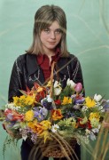 Сьюзи Кватро (Suzi Quatro) Photoshoot (3xUHQ) Daa82f528704002