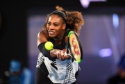 Серена Уильямс (Serena Williams) Australian Open 2st Round (Melbourne, 19.01.2017) (143xHQ) 361bd4530458778