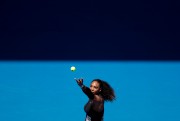 Серена Уильямс (Serena Williams) Australian Open 1st Round (Melbourne, 17.01.2017) (163xHQ) 3f6d2a530454692