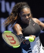 Серена Уильямс (Serena Williams) Australian Open 1st Round (Melbourne, 17.01.2017) (163xHQ) F84936530454247