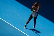 Серена Уильямс (Serena Williams) Australian Open 4st Round (Melbourne, 23.01.2017) (235xHQ) 018c25530465941