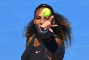 Серена Уильямс (Serena Williams) Australian Open 4st Round (Melbourne, 23.01.2017) (235xHQ) 186b26530467341