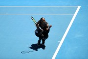 Серена Уильямс (Serena Williams) Australian Open Quarterfinal (Melbourne, 25.01.2017) (220xHQ) 225aa7530469438