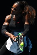 Серена Уильямс (Serena Williams) Australian Open 4st Round (Melbourne, 23.01.2017) (235xHQ) 8603e4530466191