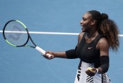 Серена Уильямс (Serena Williams) Australian Open 4st Round (Melbourne, 23.01.2017) (235xHQ) 863f79530466165
