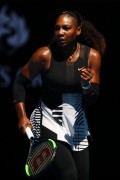 Серена Уильямс (Serena Williams) Australian Open 3st Round (Melbourne, 21.01.2017) (137xHQ) Cb9996530461489