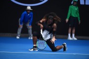 Серена Уильямс (Serena Williams) Australian Open 4st Round (Melbourne, 23.01.2017) (235xHQ) E3f282530465871