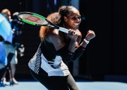 Серена Уильямс (Serena Williams) Australian Open Quarterfinal (Melbourne, 25.01.2017) (220xHQ) Ca0f1c530470008