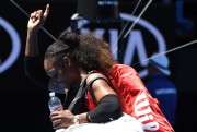 Серена Уильямс (Serena Williams) Australian Open Quarterfinal (Melbourne, 25.01.2017) (220xHQ) Cbf3d4530471440