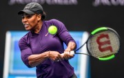 Серена Уильямс (Serena Williams) practice session ahead of the 2017 Australian Open at Melbourne Park (Melbourne, 15.01.2017) (68xHQ) Eadfc0530476311
