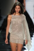 Белла Хадид (Bella Hadid) Alexandre Vauthier Spring 2017 Couture (64xHQ) D324ef530809899