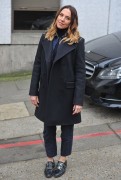 Мелани Чисхолм (Melanie Chisholm) Outside ITV Studios in London, 25.01.2017 - 29xHQ 48e8d8531232163