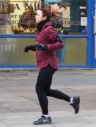 Мелани Чисхолм (Melanie Chisholm) Out Running in North London, 18.12.2016 - 21xHQ 681549531231666