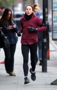 Мелани Чисхолм (Melanie Chisholm) Out Running in North London, 18.12.2016 - 21xHQ Da18e2531231754