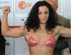  Susianna nackt Kentikian Women's Boxing: