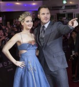 Крис Пратт, Дженнифер Лоуренс (Chris Pratt, Jennifer Lawrence) Passengers Premiere at CGV (Seoul, 16.12.2016) (37xHQ) 69f587536487533