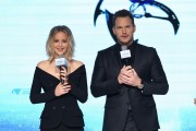 Крис Пратт, Дженнифер Лоуренс (Chris Pratt, Jennifer Lawrence) 'Passengers' Press Conference in Beijing, 17.12.2016 (101xHQ) 8d5e7c536489645