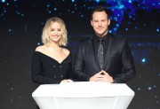 Крис Пратт, Дженнифер Лоуренс (Chris Pratt, Jennifer Lawrence) 'Passengers' Press Conference in Beijing, 17.12.2016 (101xHQ) 8f9043536488725