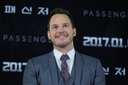 Крис Пратт, Дженнифер Лоуренс (Chris Pratt, Jennifer Lawrence) Passengers Photocall & Press Conference at CGV Theater (Seoul, 16.12.2016) (68xHQ) A3faf8536486406