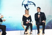 Крис Пратт, Дженнифер Лоуренс (Chris Pratt, Jennifer Lawrence) 'Passengers' Press Conference in Beijing, 17.12.2016 (101xHQ) C3b2ee536488377