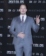 Крис Пратт, Дженнифер Лоуренс (Chris Pratt, Jennifer Lawrence) Passengers Photocall & Press Conference at CGV Theater (Seoul, 16.12.2016) (68xHQ) D50f61536486651